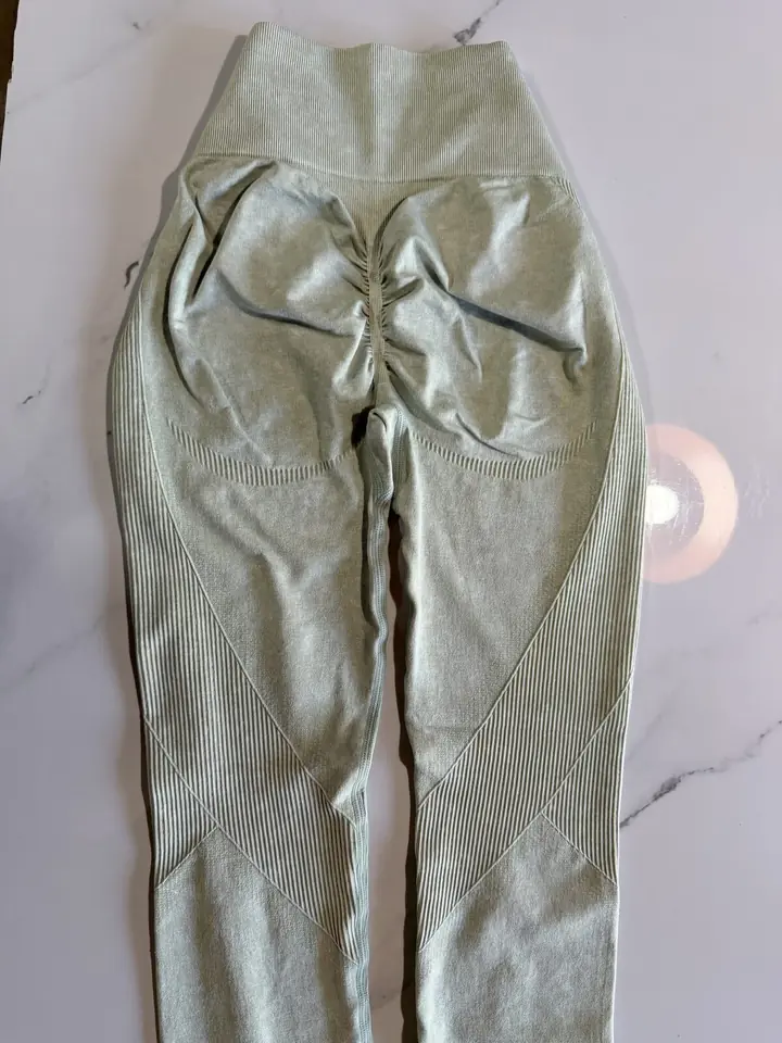 CALZA PUSH UP  •TALLE L•