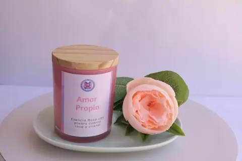 VELA  AMOR PROPIO - "RECONÉCTATE CON TU ESENCIA"