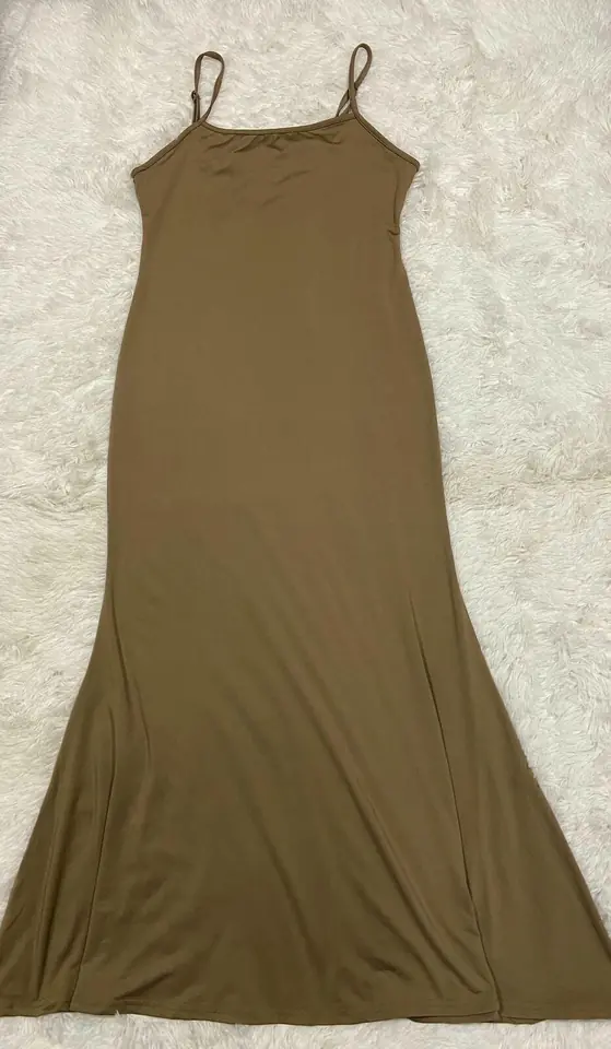 Vestido ajustado marrón