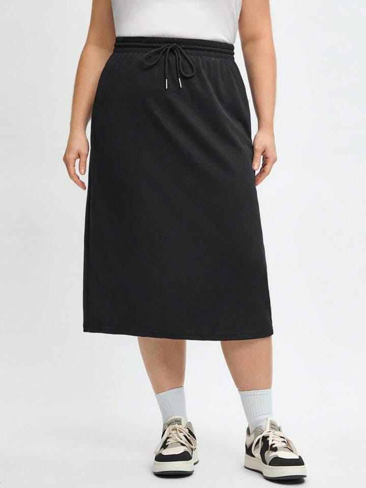 Falda tipo jogger negra con felpa