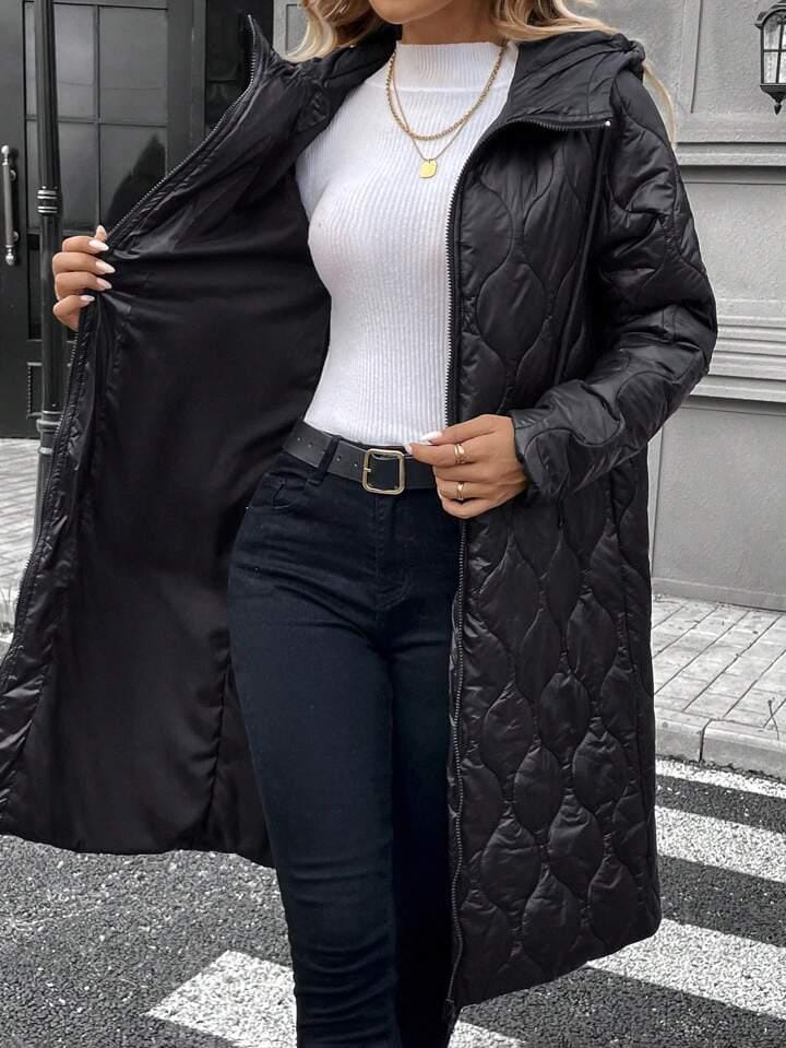 Campera larga negra inflada