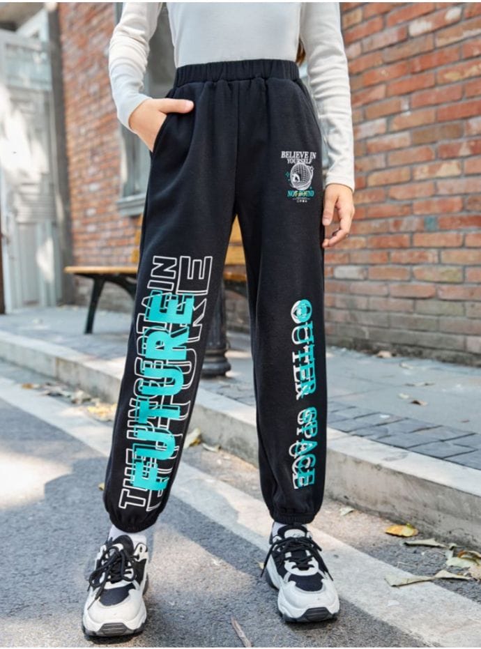 Pantalón jogger negro future sin felpa