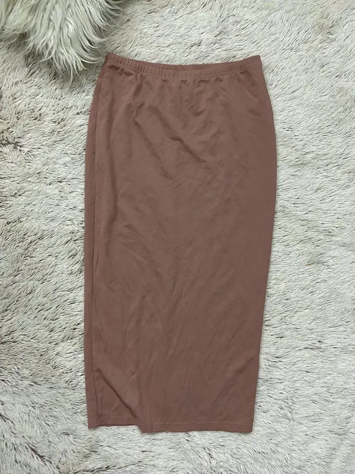 Pollera tubo rosa crudo SHEIN
