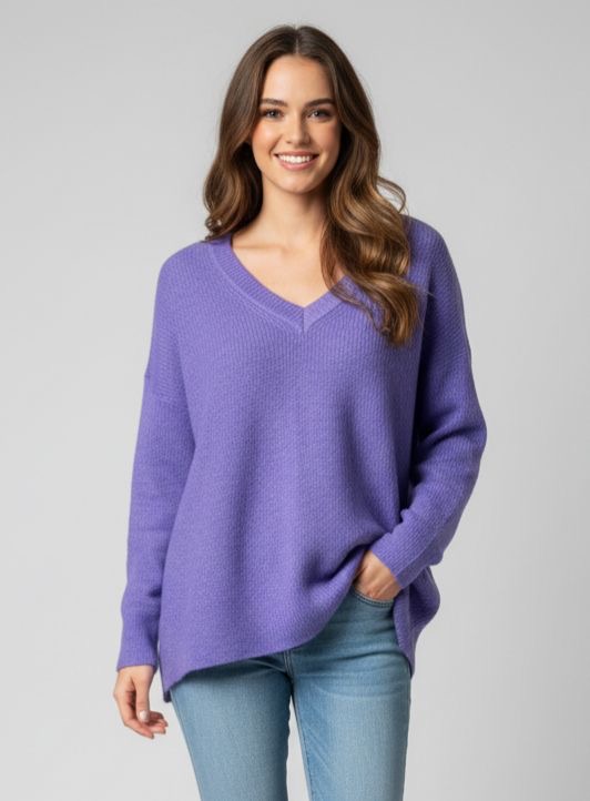 Buzo de punto violeta escote v