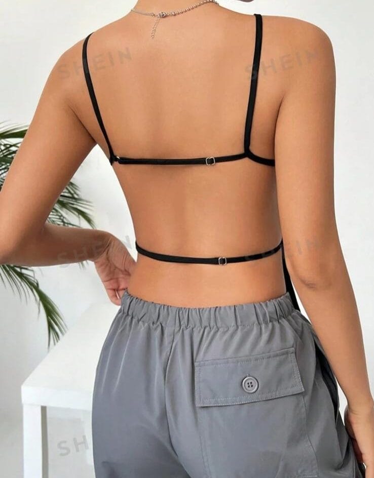 Musculosa negra espalda abierta