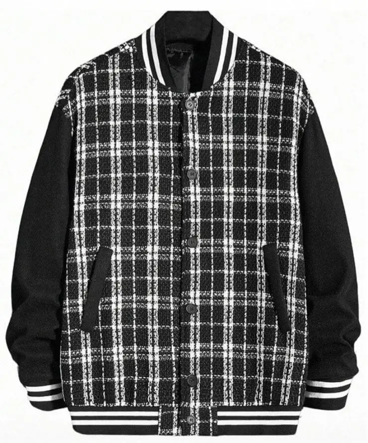 Chaqueta tipo universitaria negra a cuadros