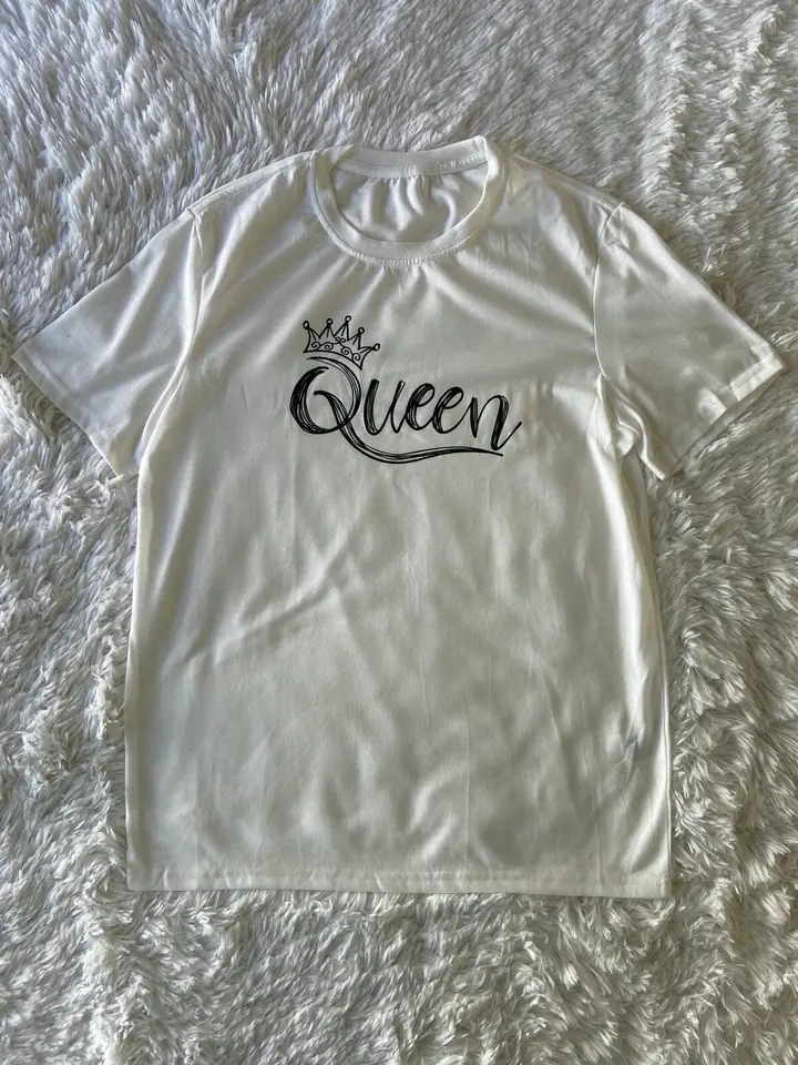 Remera blanca queen
