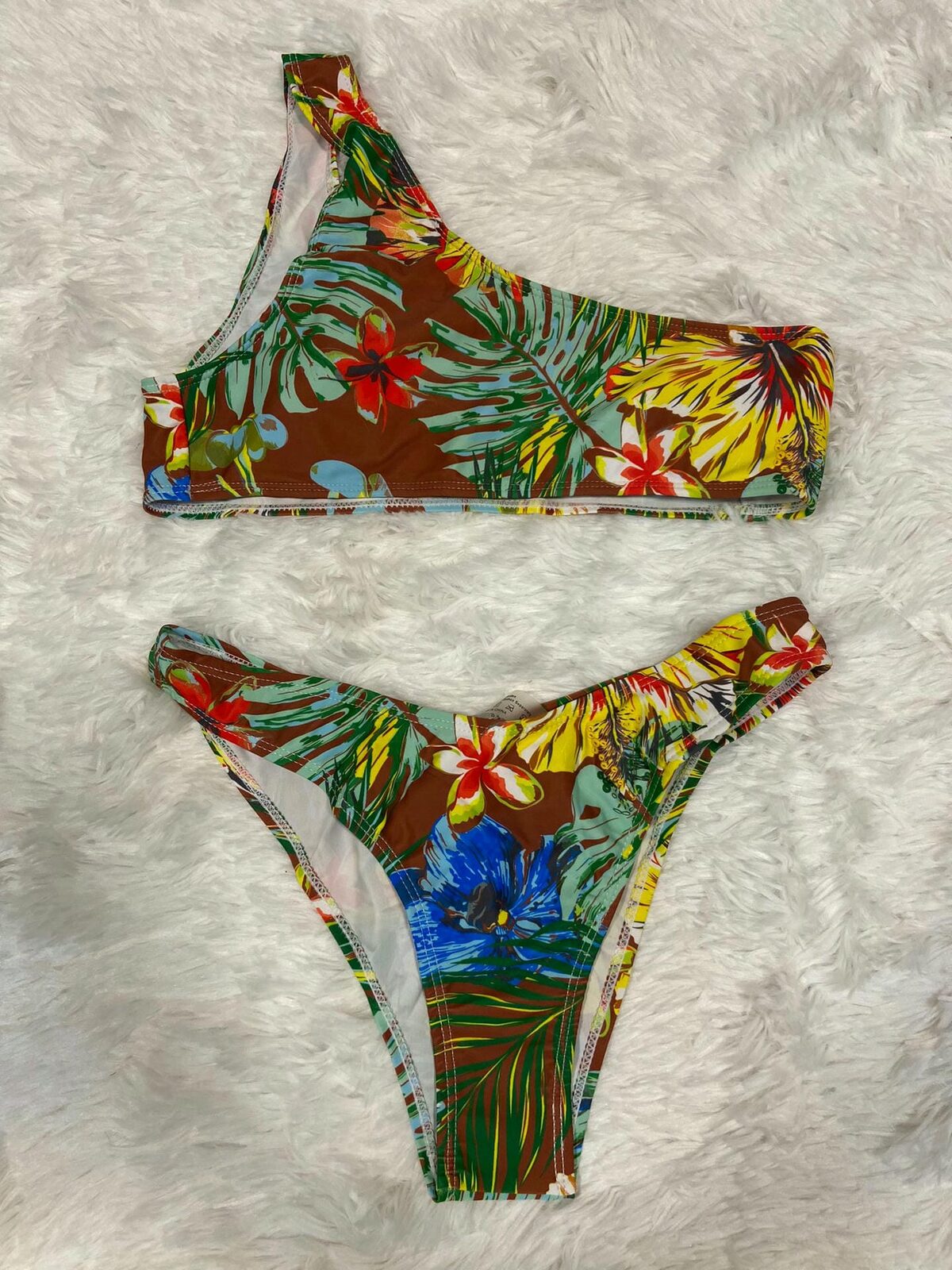 Bikini malla marrón hojas verdes y amarillas