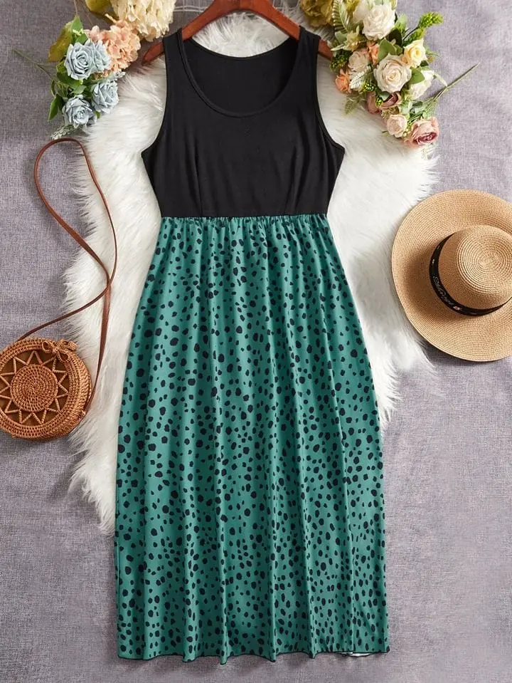 Vestido largo sin mangas falda verde lunares