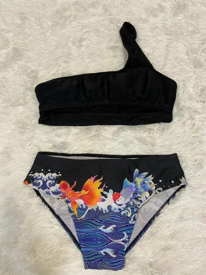 Bikini malla negra top con apertura diseño asiatico