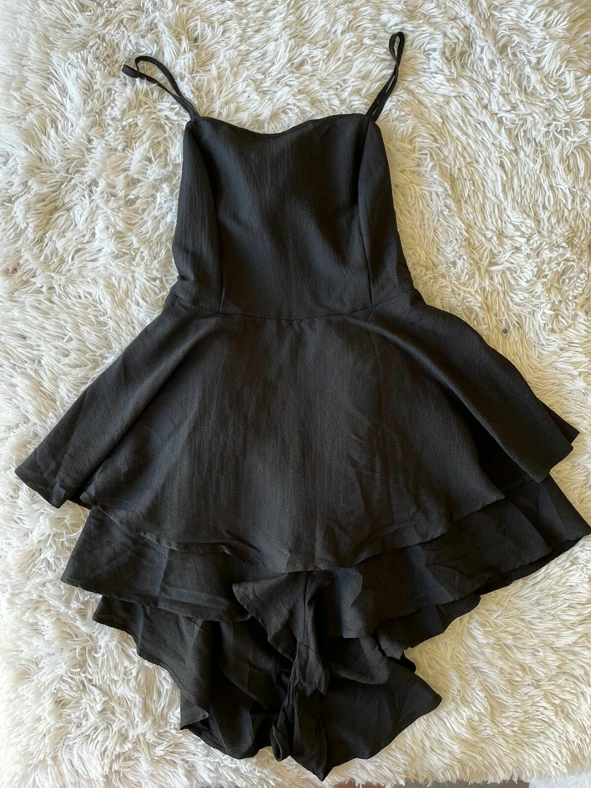 Mono negro corto tiras