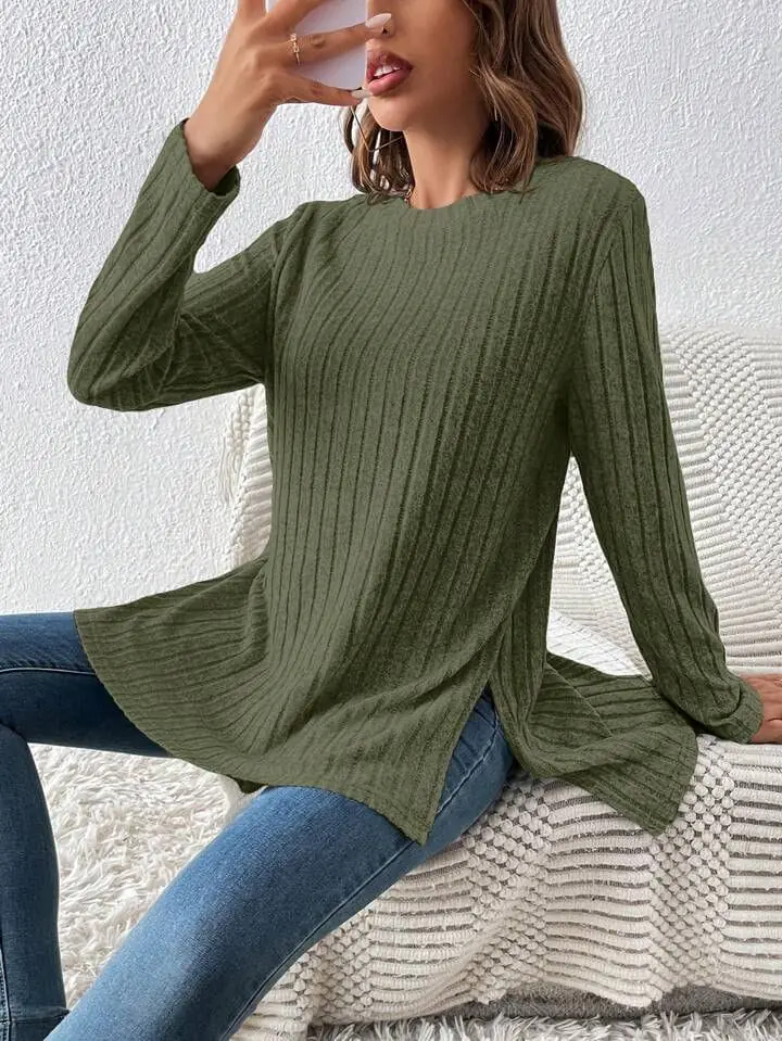 Remera verde canale cortes a los lados