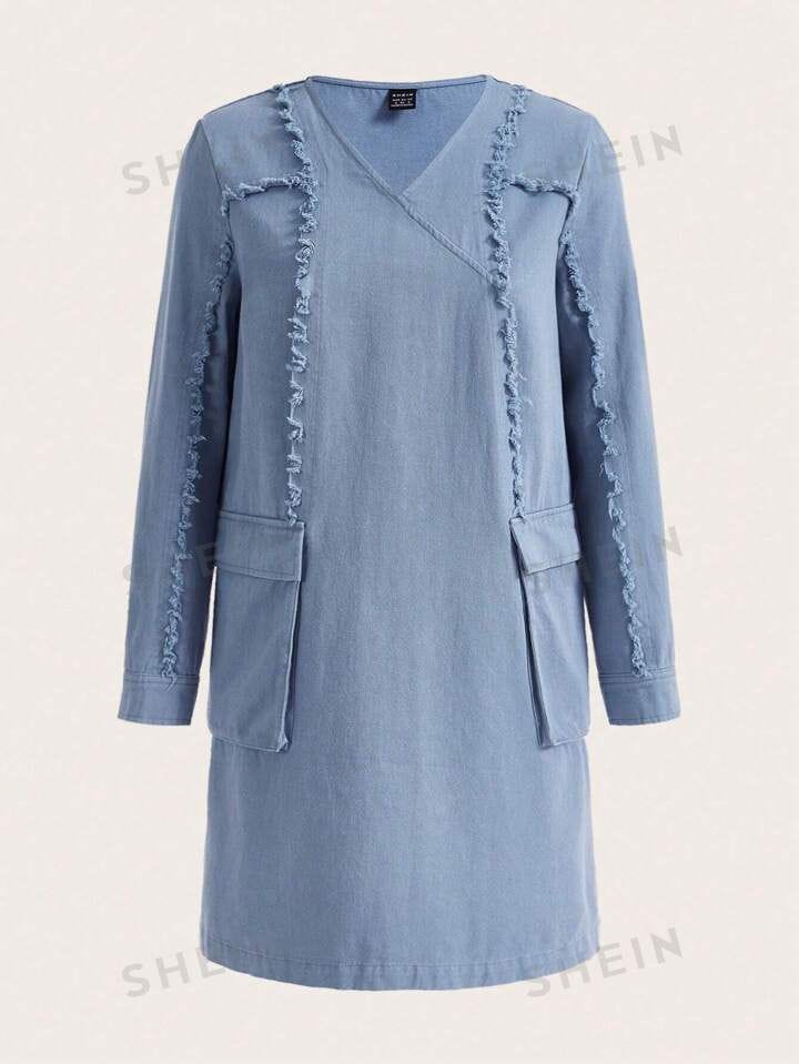 Vestido celeste manga larga bolsillos tipo cargo