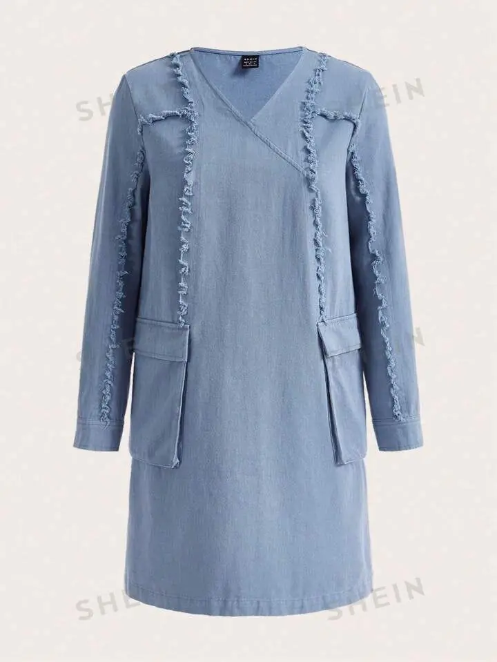 Vestido celeste manga larga bolsillos tipo cargo