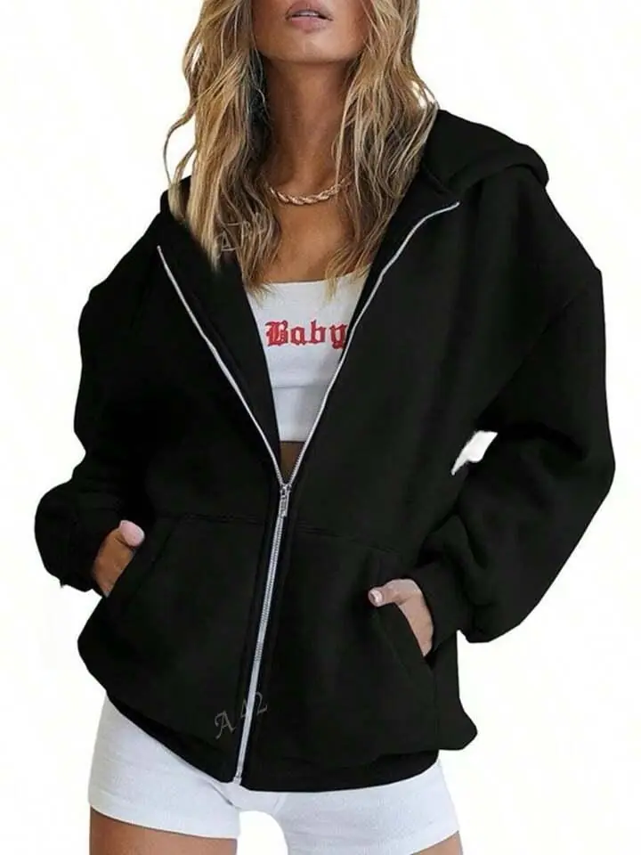 Campera negra cierre plateado