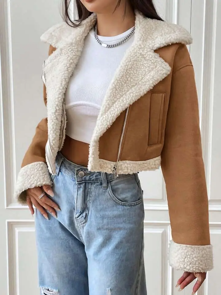 Chaqueta gamulan corta marròn claro con corderito