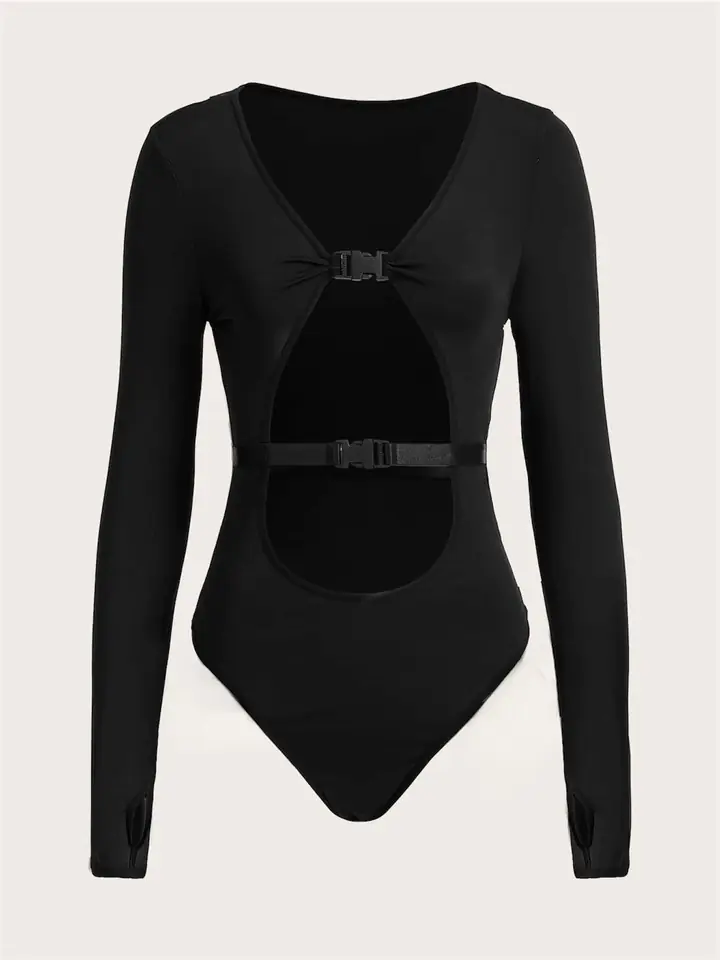 Body negro rayado con apertura enganches tipo mochila