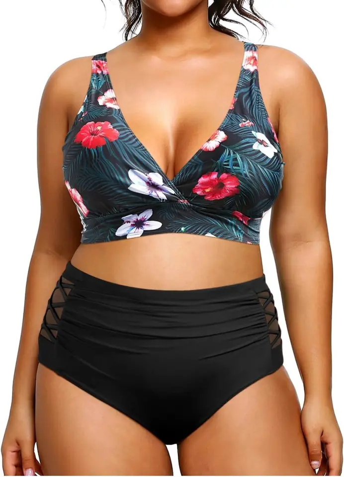 Bikini floreada arriba negra cruzada con transparencia abajo