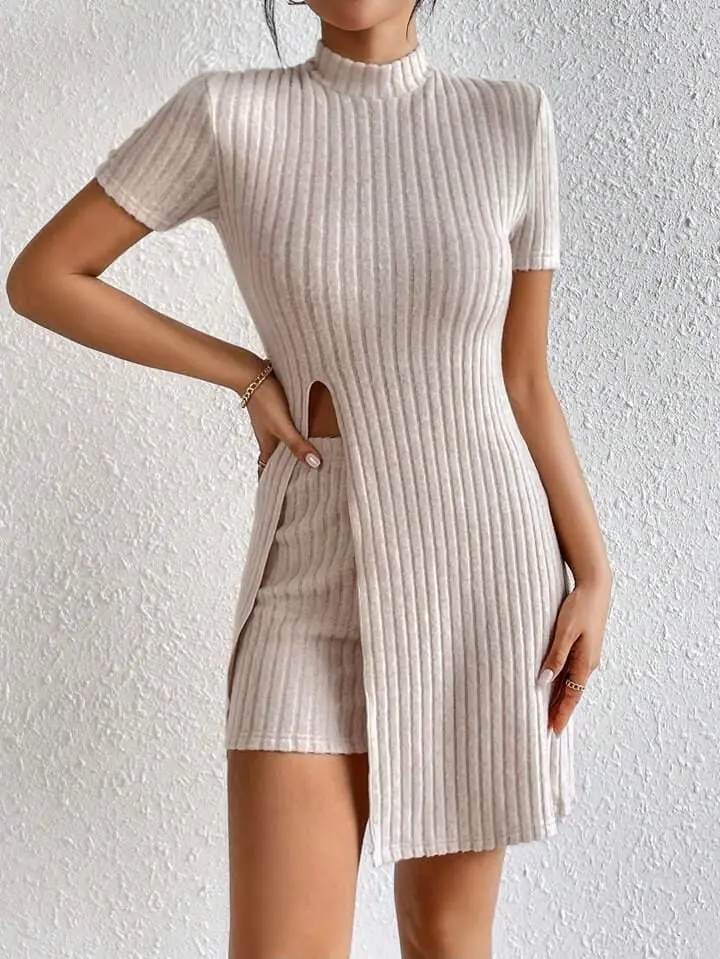 Conjunto canalé remera larga y short