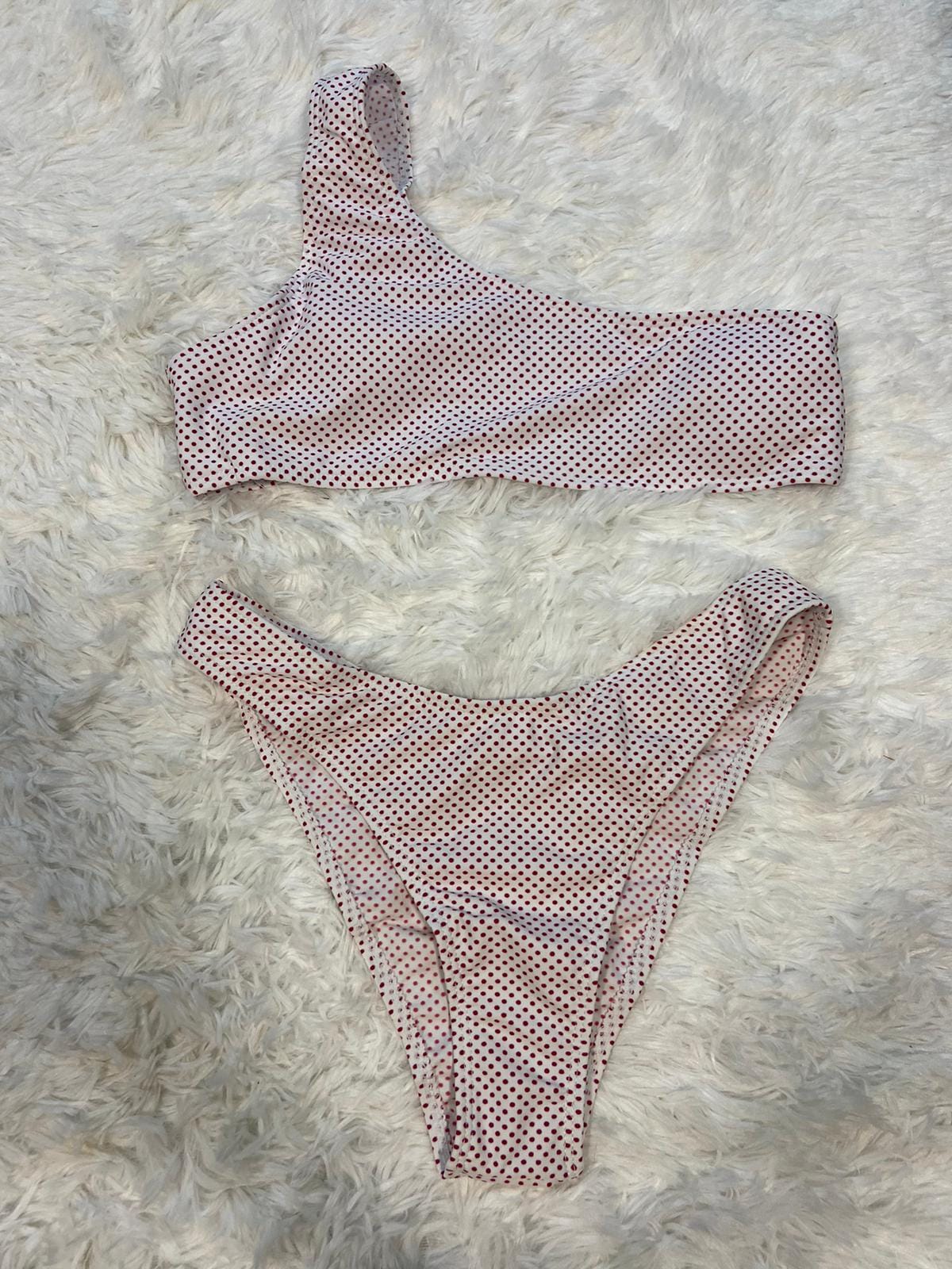 Bikini malla blanca puntos rojos
