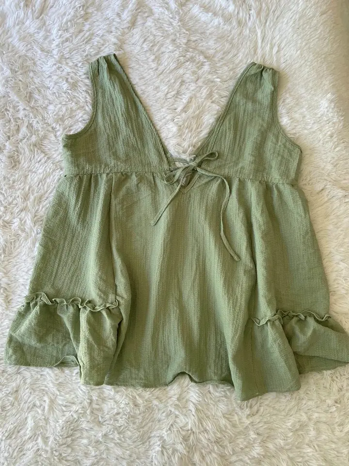 Musculosa suelta verde claro