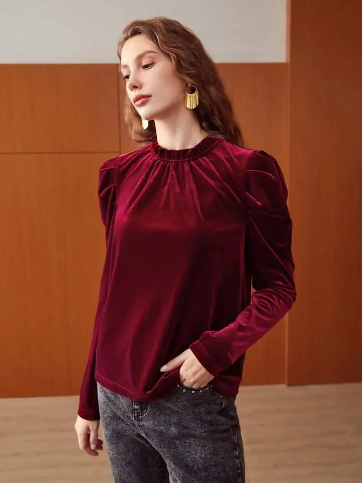 Blusa bordo terciopelo manga princesa