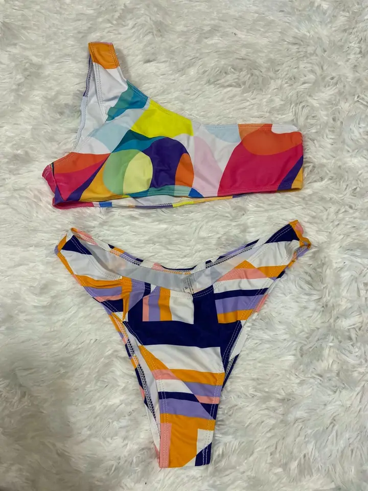 Bikini malla de colores inferior violeta y naranja