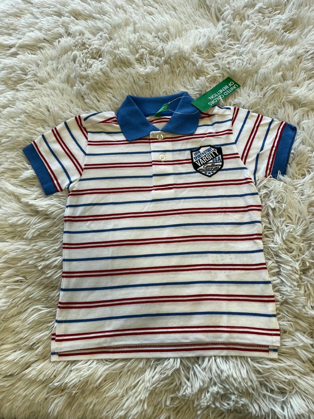 Remera rayada blanca,roja y azul polo benetton