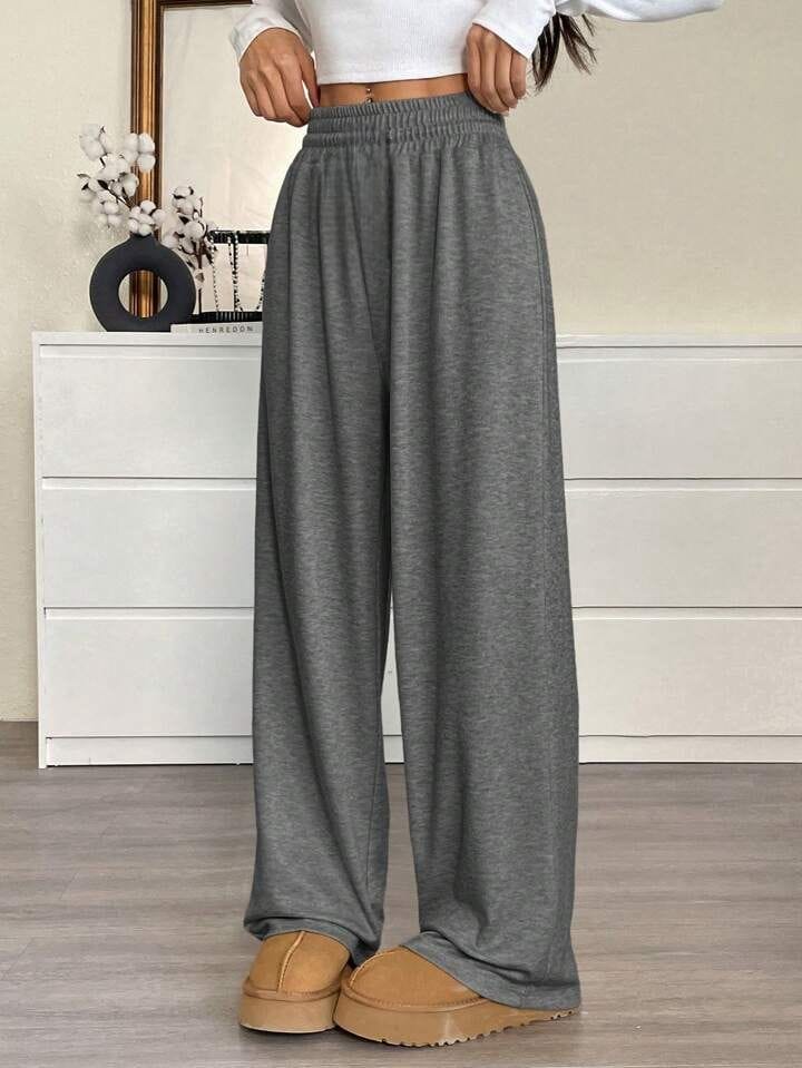 Pantalón gris oscuro sin cordón sin felpa