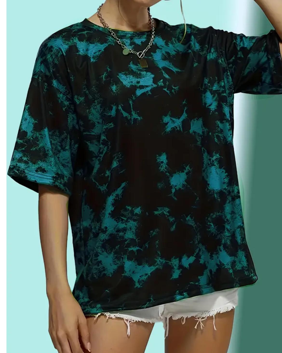Remera negra tie dye azul turquesa