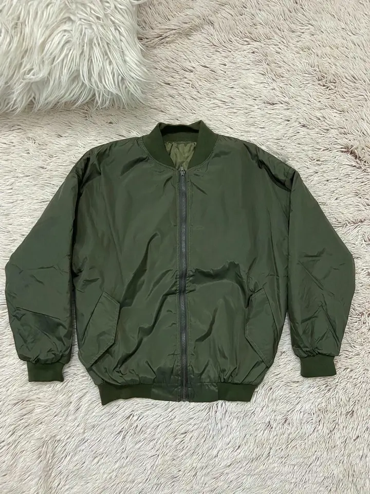 Campera bomber verde