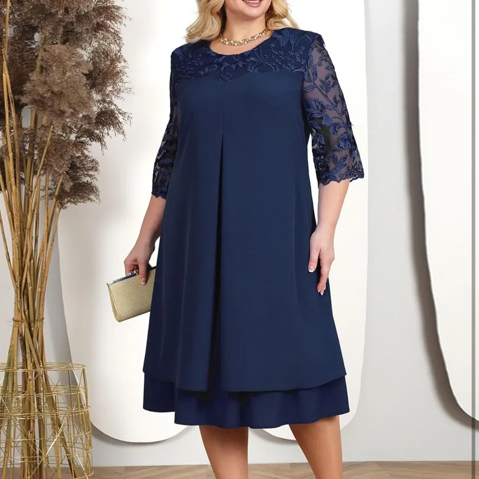 Vestido azul oscuro con encaje mangas 3/4