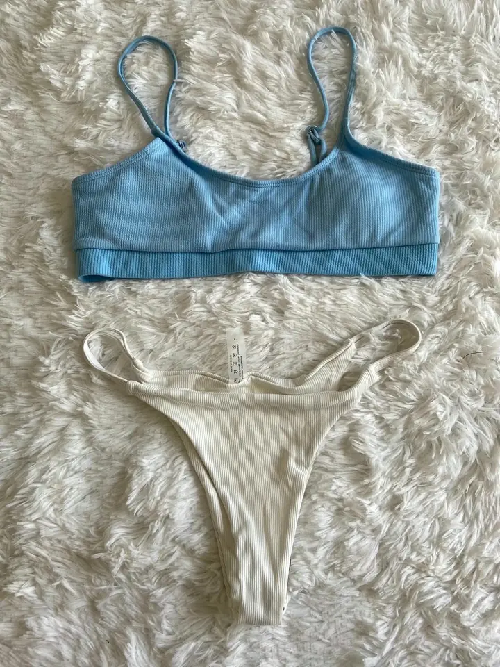 Bikini malla celeste y blanca