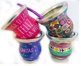 MATE FORRADO VIDRIO ECO CUERO COLORES Y DISEÑOS