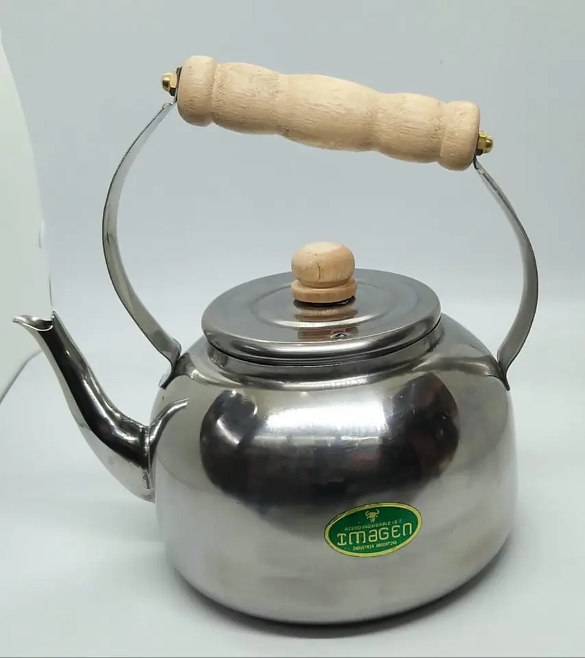 PAVA ACERO INOX 1.250 L MANGO MADERA