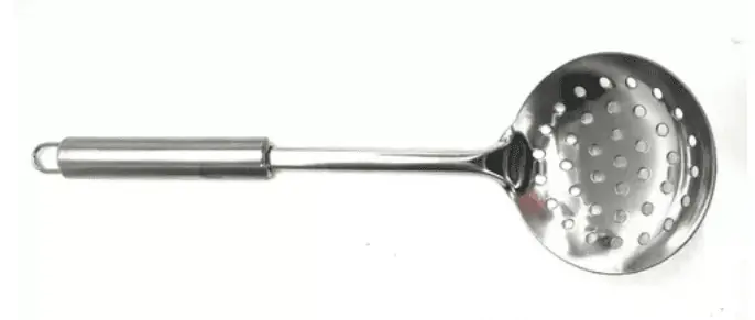ESPUMADERA ACERO C/MANGO