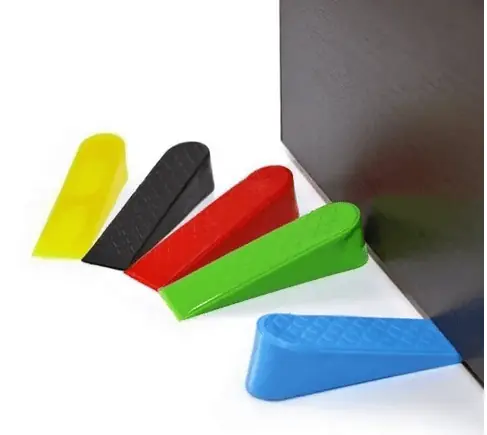 TRABA PUERTAS COLORES
