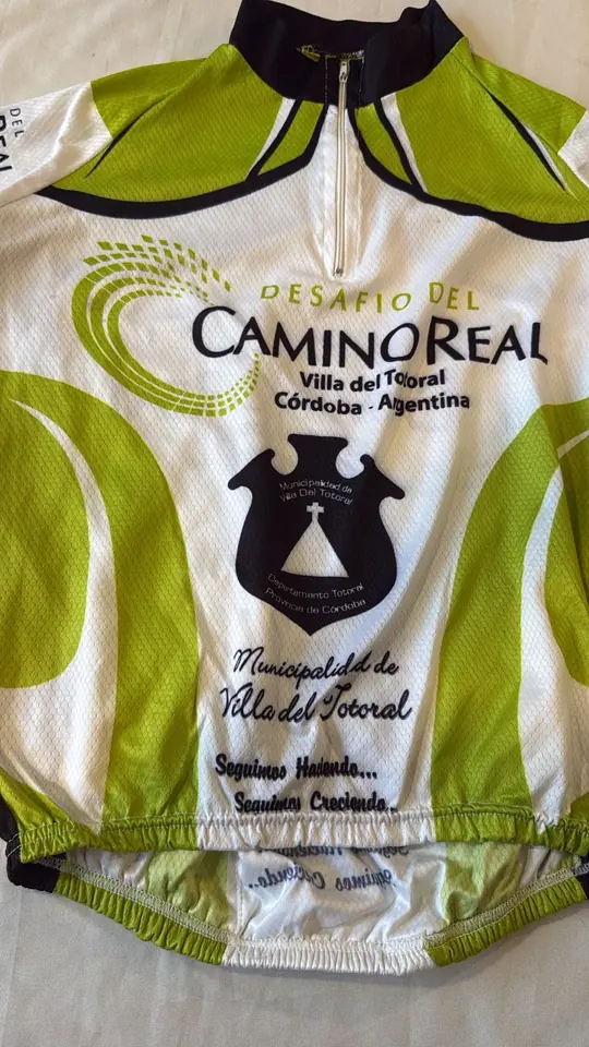 JERSEY CAMINO REAL TALLE M☆ OUTLET