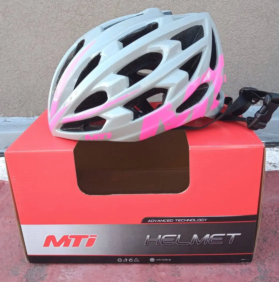 Casco MTI In Mold Life 29 rosa
