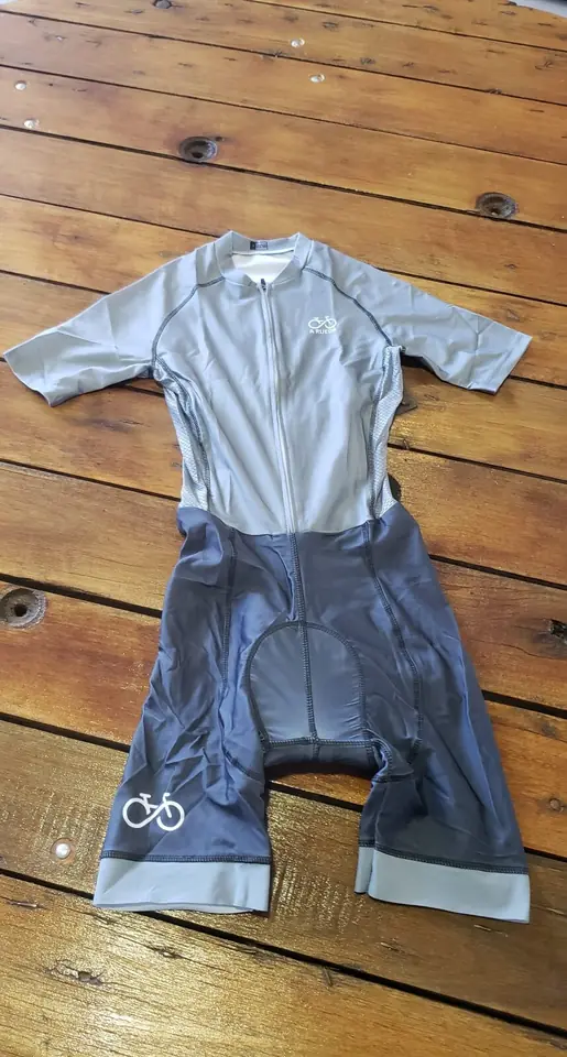 ENTERITO A RUEDA UNISEX badana gel |BORA GRIS|