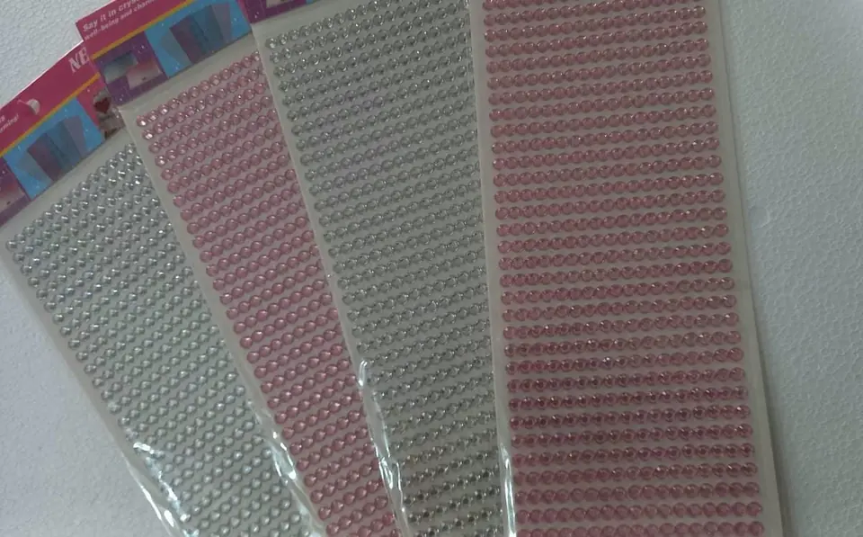 Strass en blister x 1 unidad