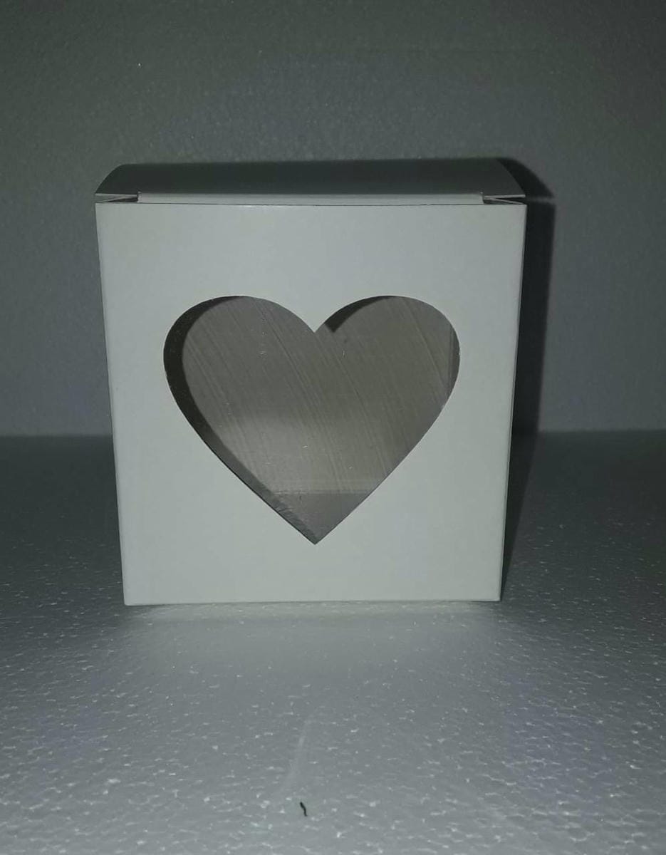 Caja Blanca Corazòn con Visor 6x6x6 - x5