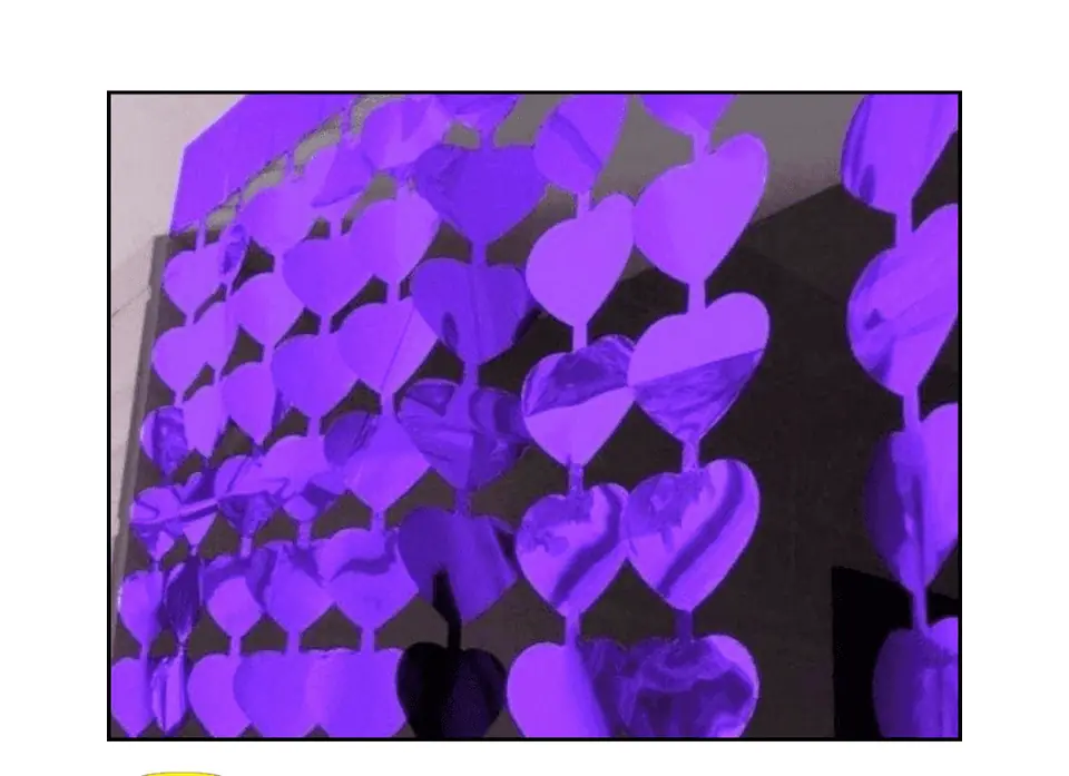 Cortina Metalizada Corazón Violeta x 1 unidad