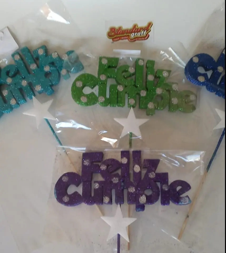 Frase Feliz cumple gibreado con lunares x1