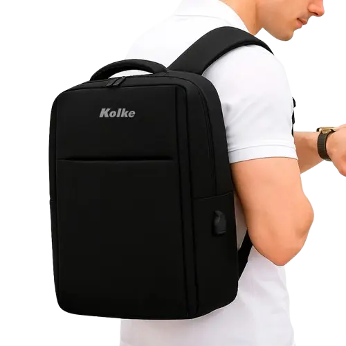 MOCHILA KOLKE KVM-710 EJECUTIVA ELEGANT - 1 PUERTO USB 2.0 - 2 COMPARTIMENTOS CON CIERRE - DIMENSIONES 29X41X12CM - NEGRA