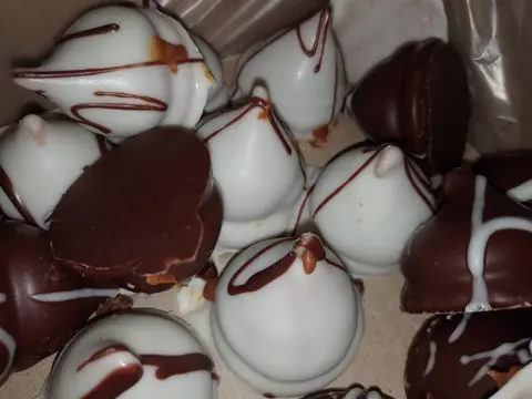 CONITOS CHOCOLATE BLANCO x 2 Kg