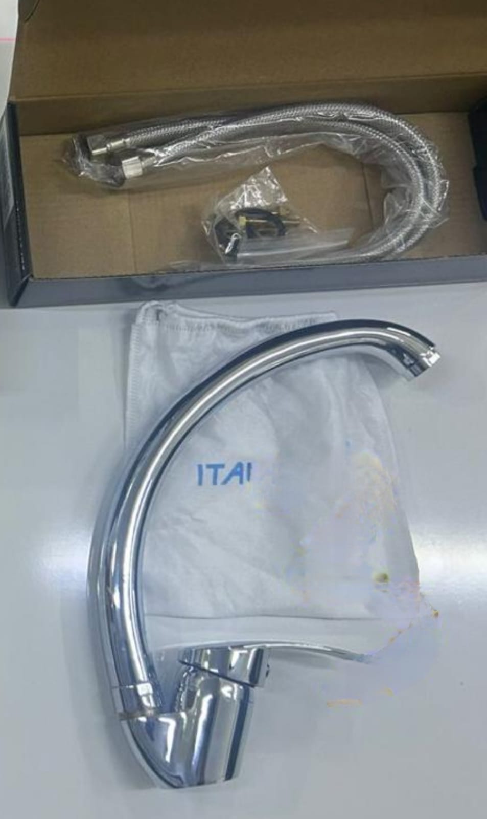 CANILLA MONOCOMANDO CISNE PICO J  ART 892 (U1150)
