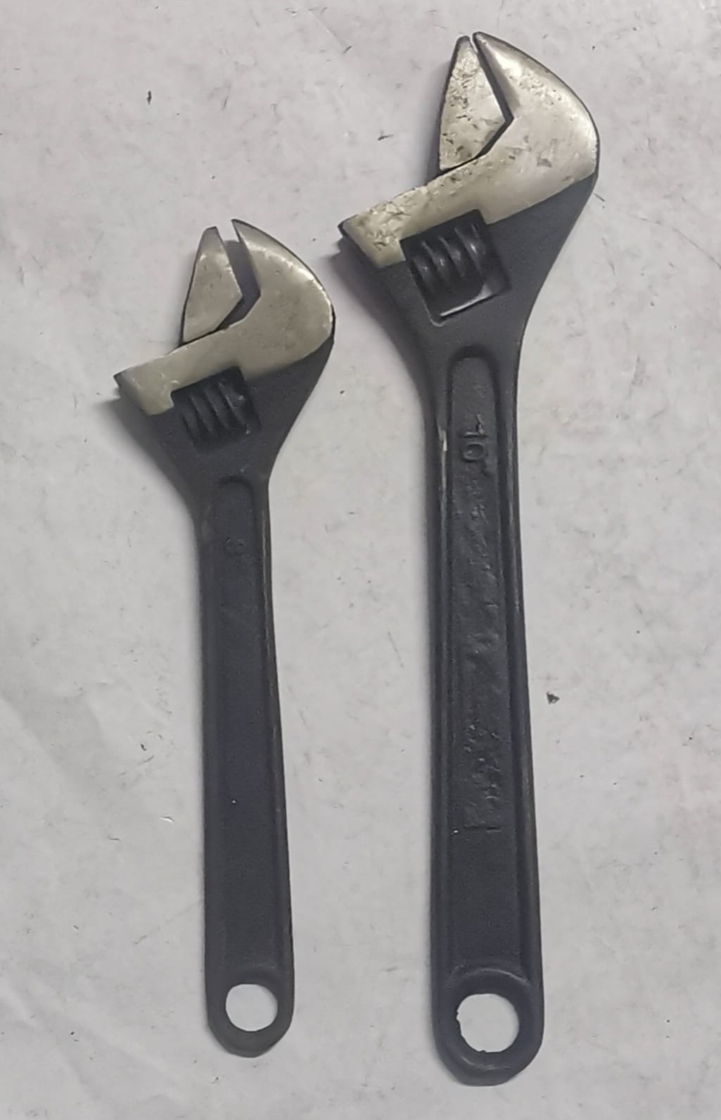 LLAVE FRANCESA FOSFATIZADA ECO 10" (u320)