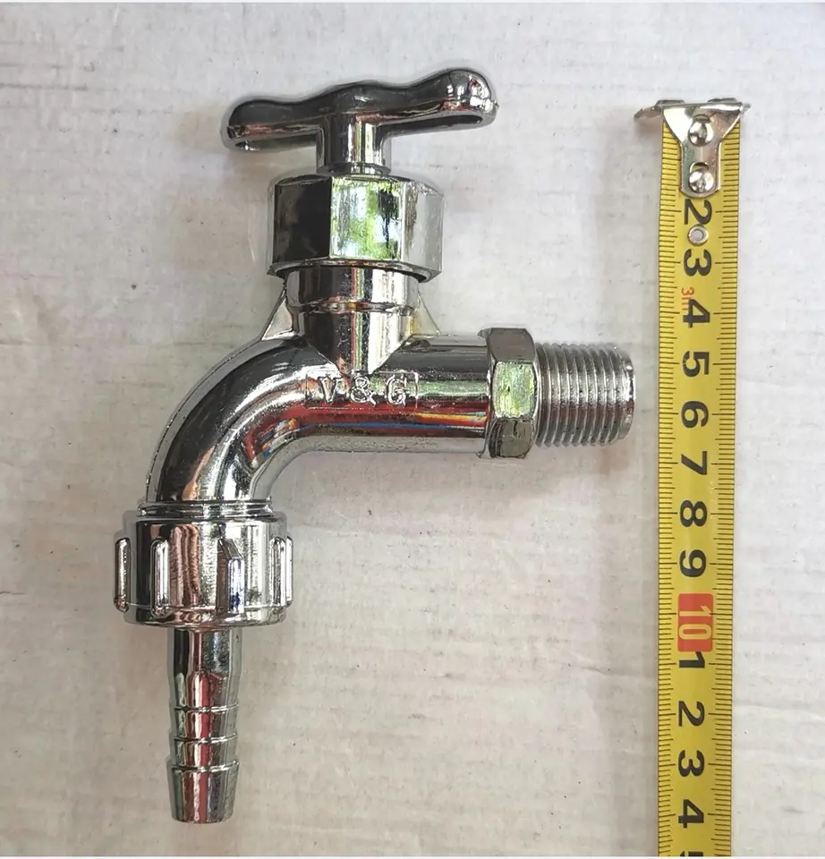 CANILLA  PLASTICA CROMADA 1/2 CON PICO LARGA (U100)