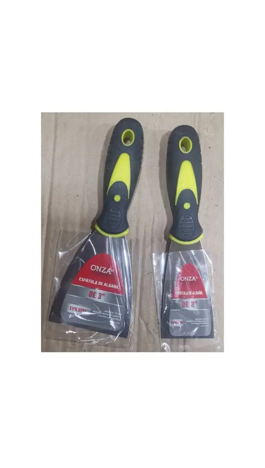 ESPATULA M ENGOMADO 3" (U100)